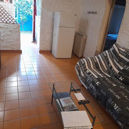 Style Grotte Apartment Istres Bagian luar foto